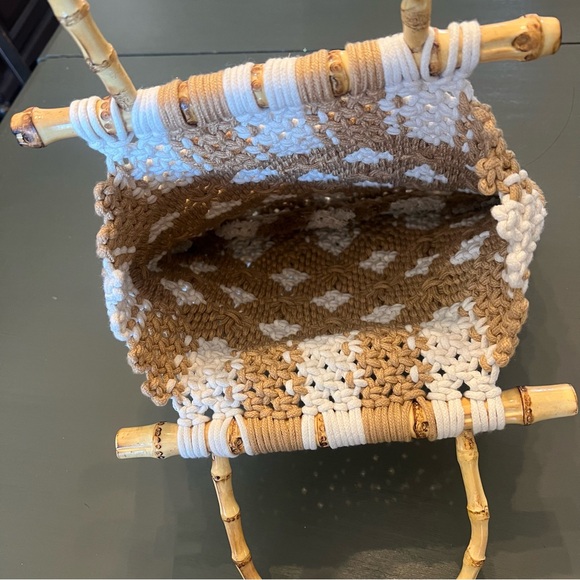 Handcrafted Tan and White Woven Bag - Picture 6 of 7